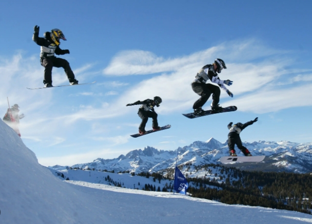 Where Are the Outdoor Places to Play Snowboarding in the United States?