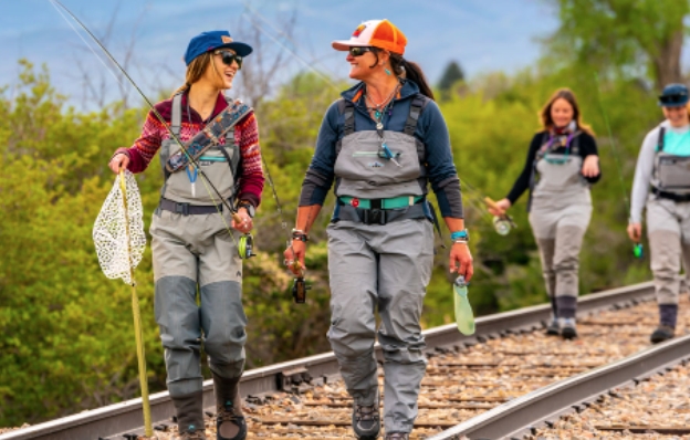 What Equipment and Tools Must Women Bring When Fishing Outdoors?