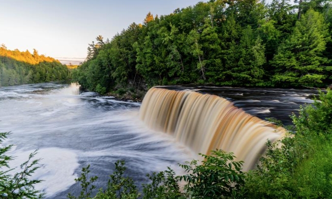 Exploring Michigan: Scenic Spots and Historical Sites Worth Visiting