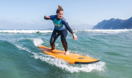 What Equipment and Precautions Do I Need to Bring When Playing Surfing Outdoors in Spring?