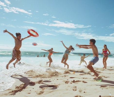 How to Play Ultimate Frisbee Outdoors to Make It More Exciting and Memorable