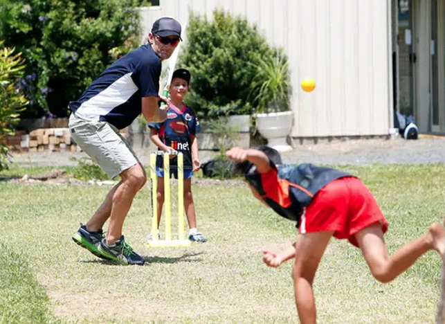 How to Play Cricket Outdoors to Make It More Exciting and Memorable