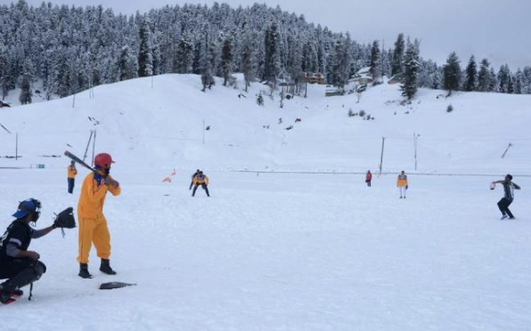 What Equipment and Precautions Do I Need to Bring When Playing Baseball Outdoors in Winter?