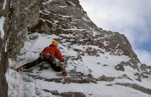 What Equipment and Precautions Do I Need to Bring When Playing Rock Climbing Outdoors in Winter?