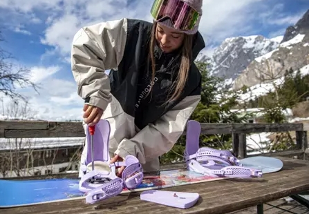 How to Attach Snowboard Bindings: A Step-by-Step Guide for Outdoor Enthusiasts